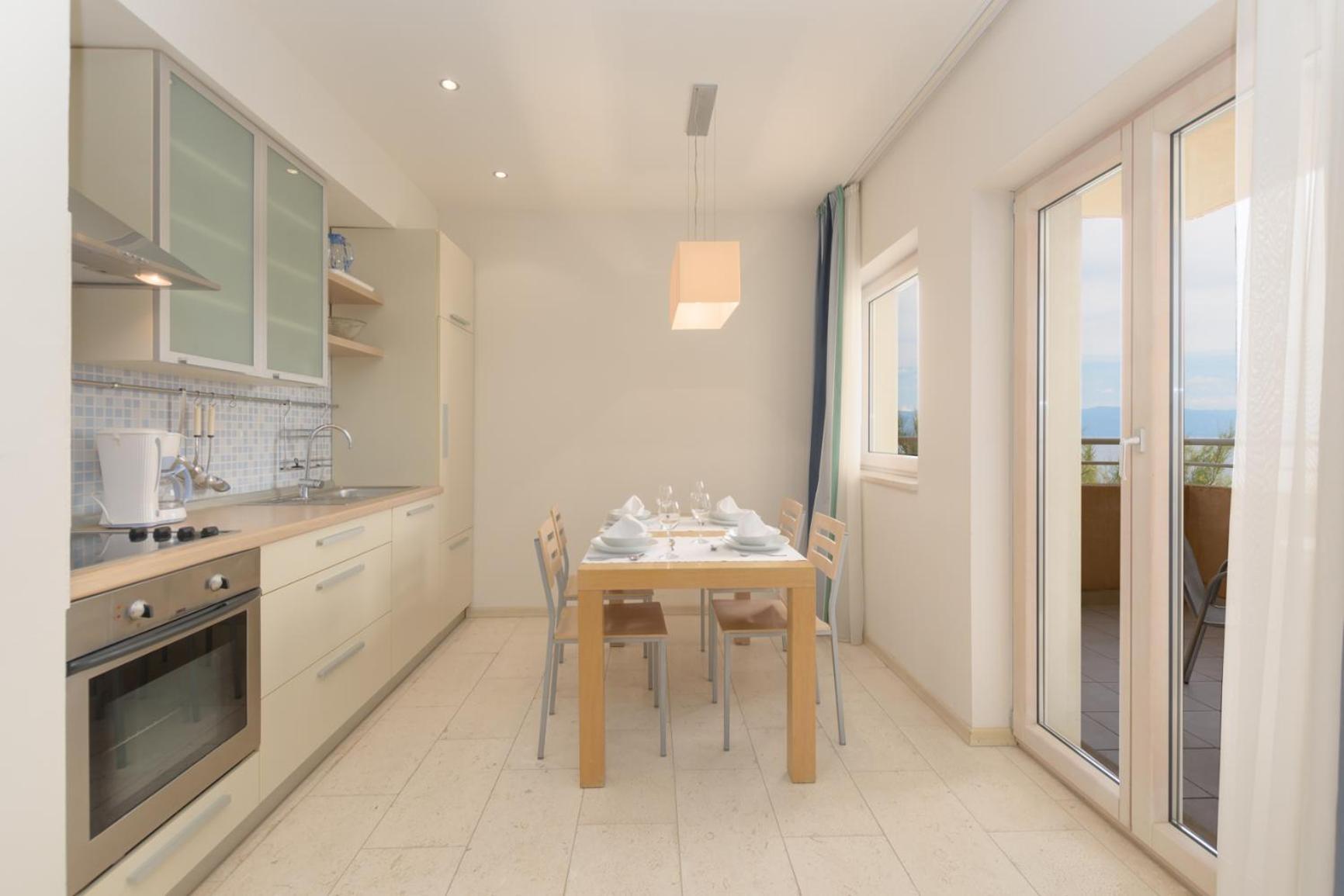 Apartments Grand Novi Vinodolski Resort Ngoại thất bức ảnh