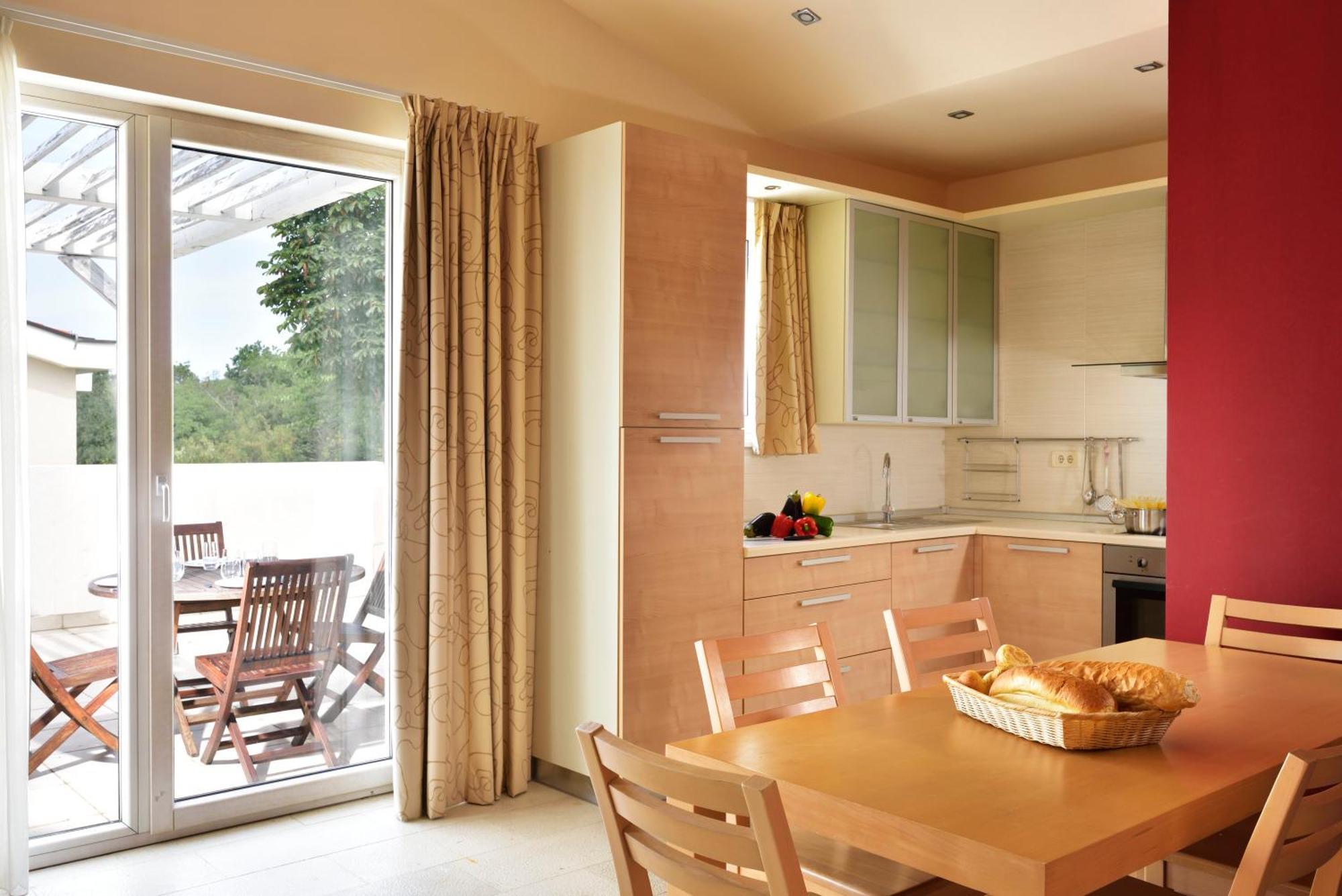 Apartments Grand Novi Vinodolski Resort Phòng bức ảnh